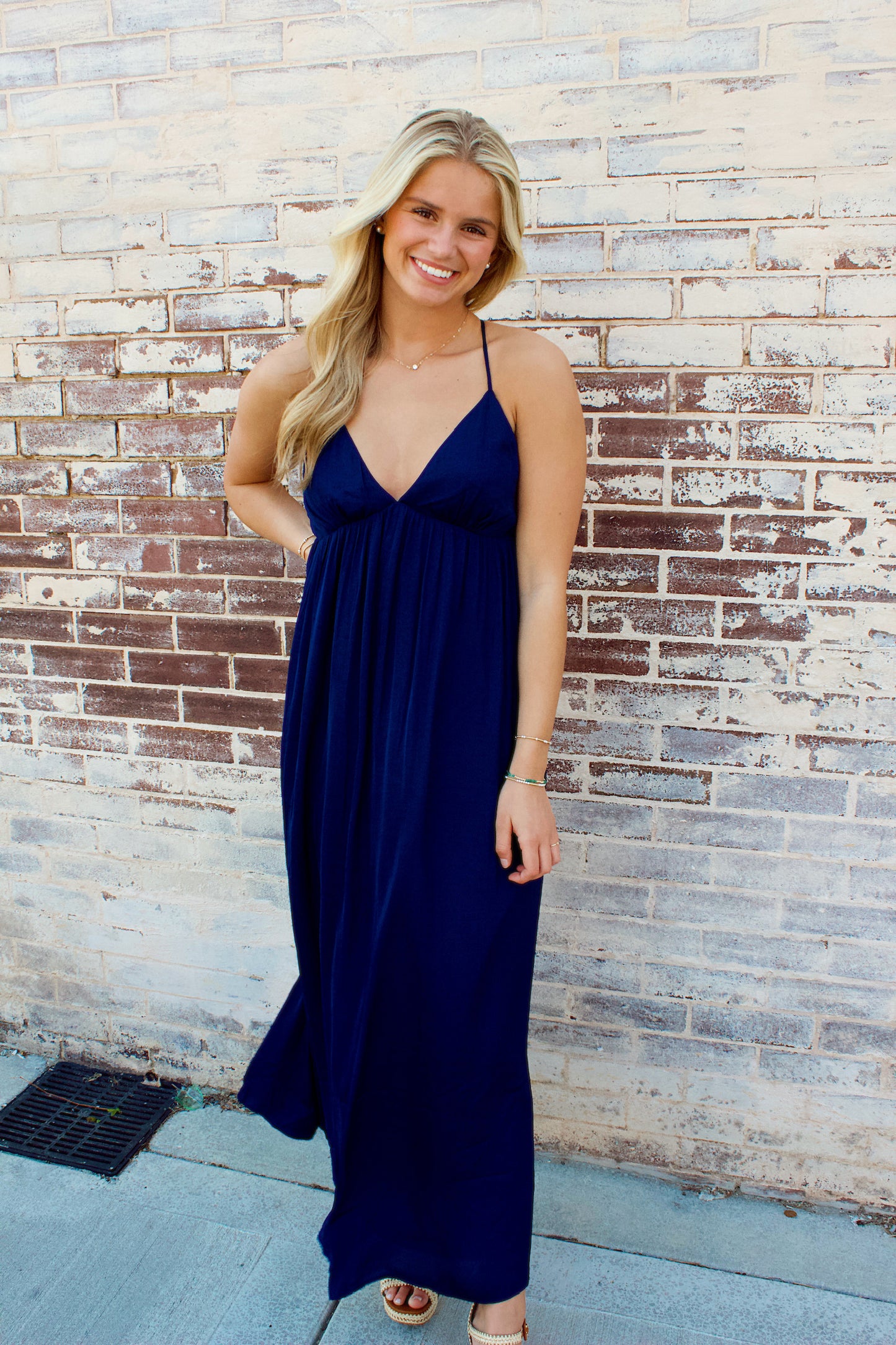 V-NECK OPEN BACK MAXI