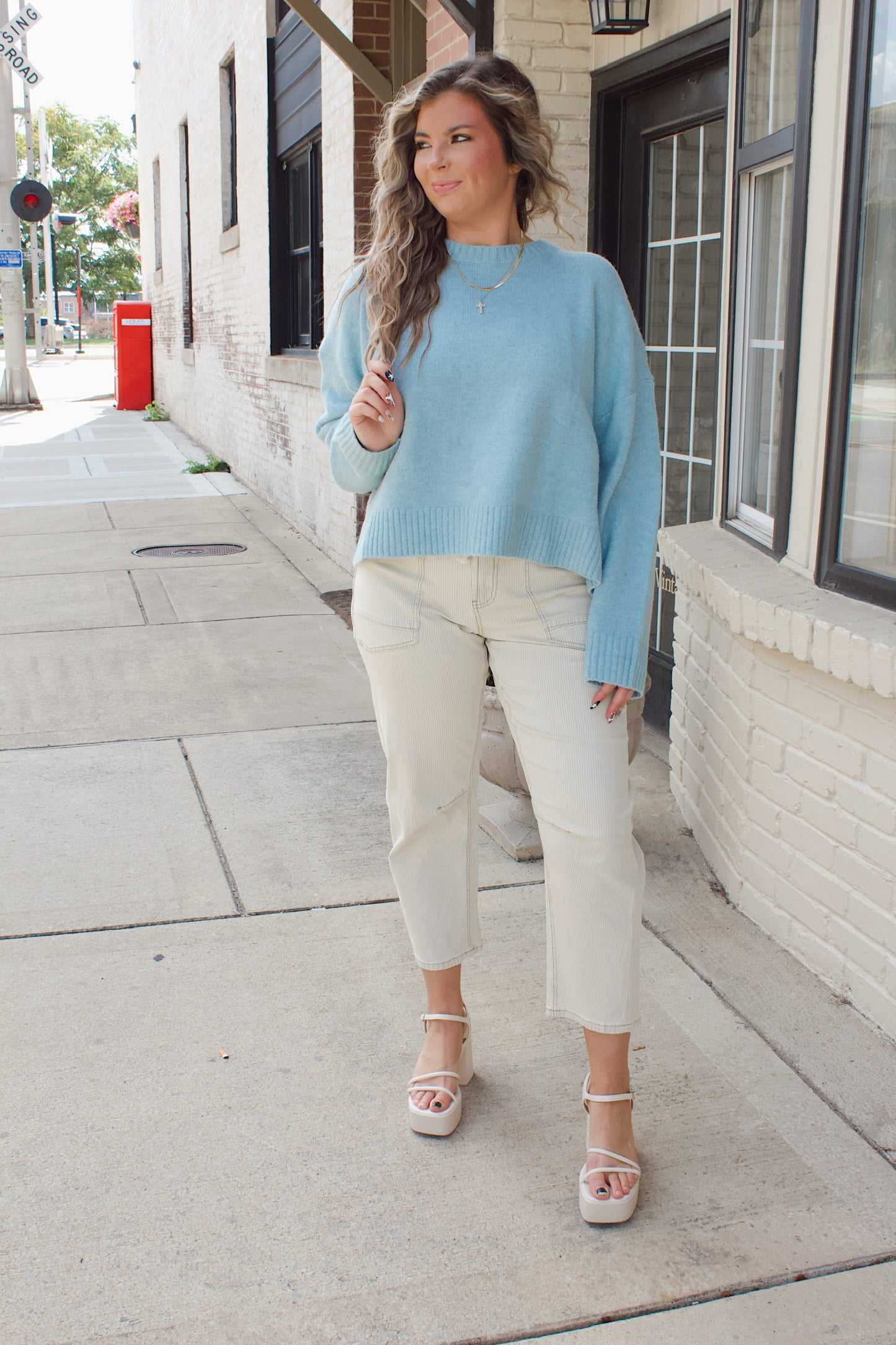 HALLIE BARREL JEANS**