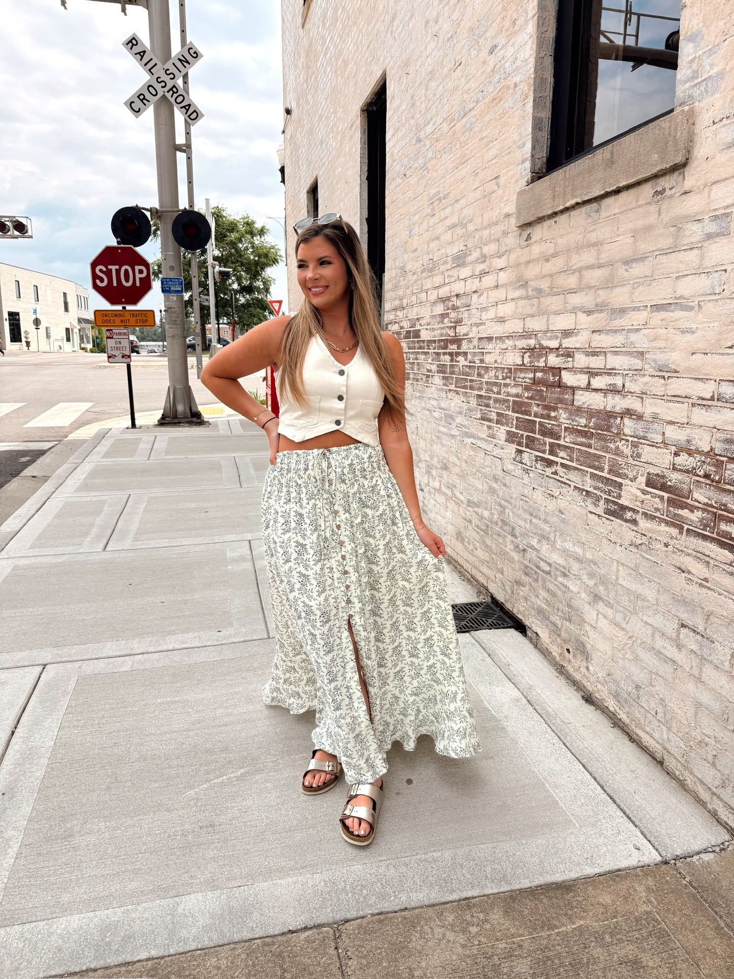 GARDEN GLOW SKIRT