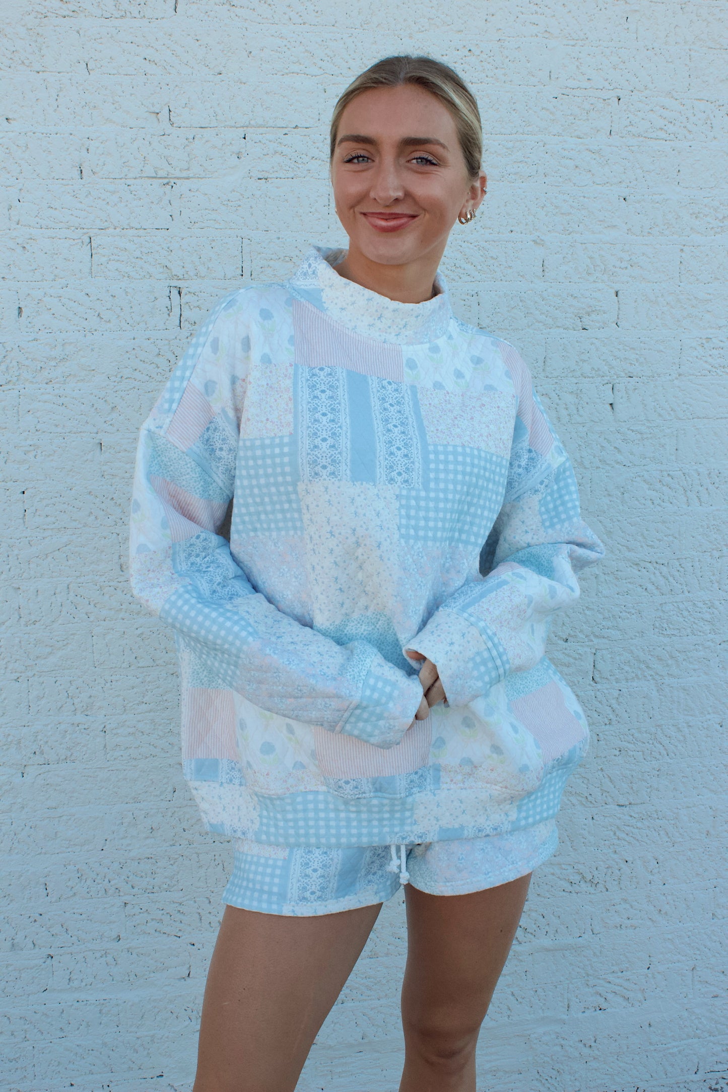 **SHADES OF BLUE SHORTS**