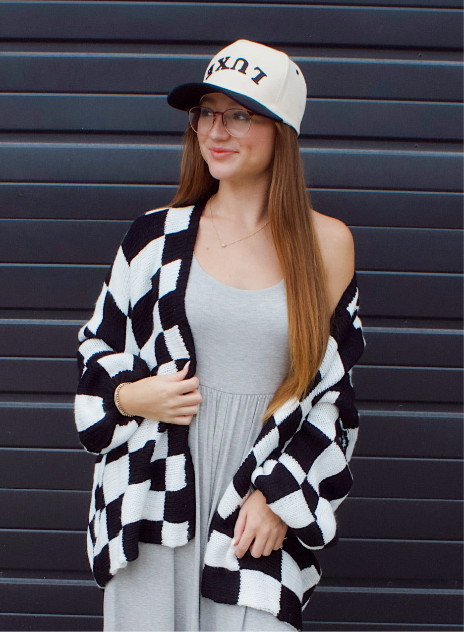 B&W CHECKERED CARDIGAN