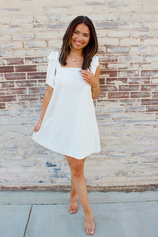 WHITE WILLA DRESS