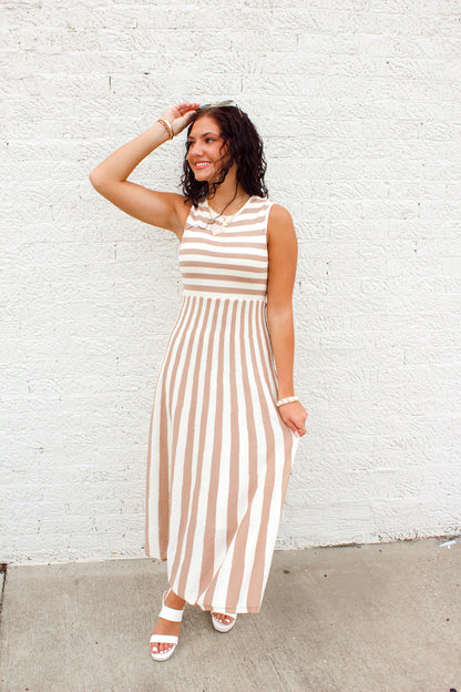 FLARE MAXI DRESS