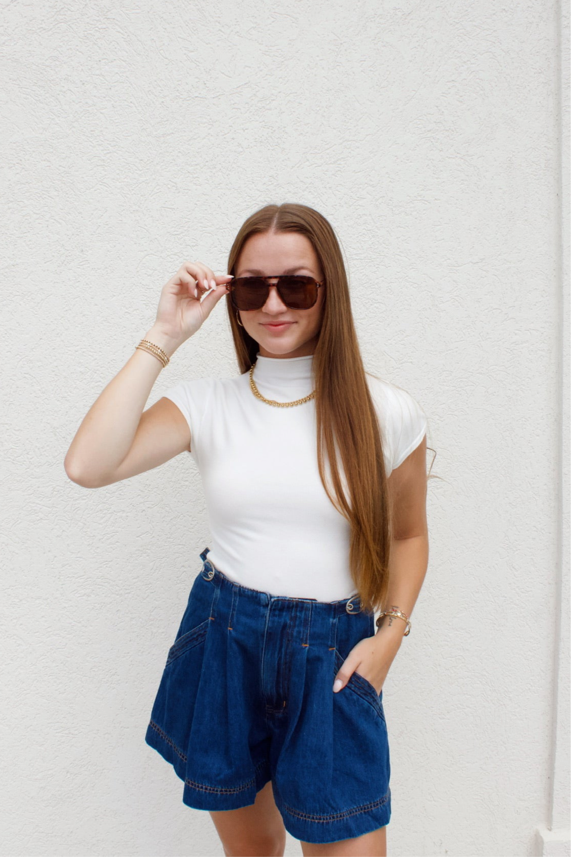 SHORT SLEEVE MOCKNECK