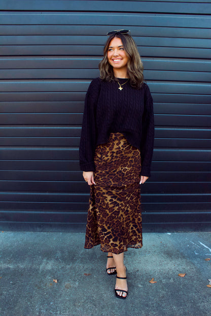 DANCING IN MEADOWS SWEATER