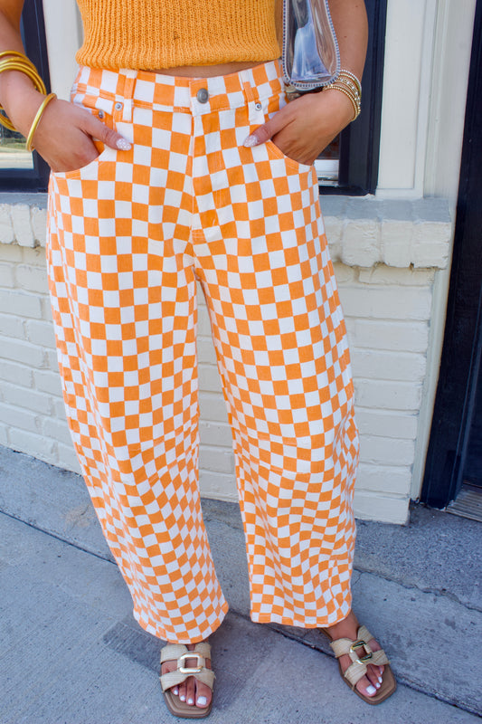 **SMOKEY CHECKERED PANTS**