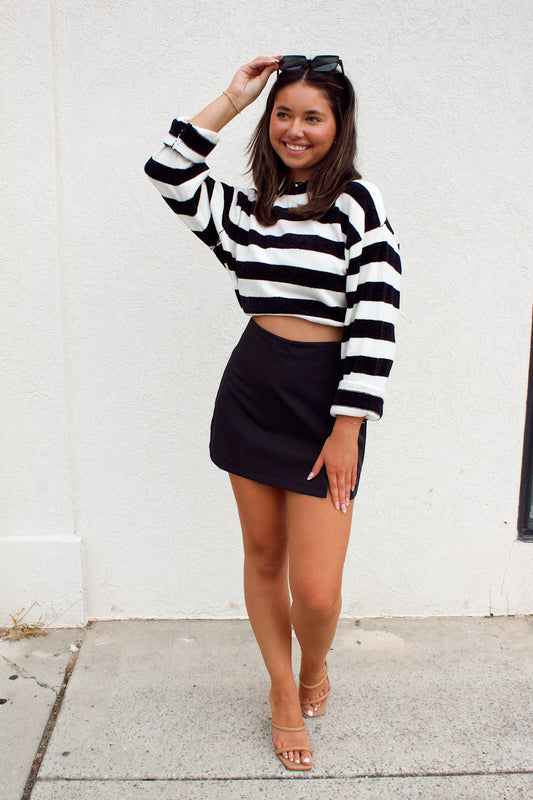 THICK STRIPE SWEATER