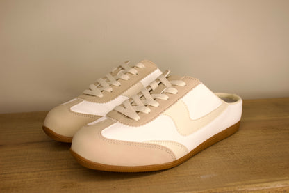 MAYLEE SNEAKER