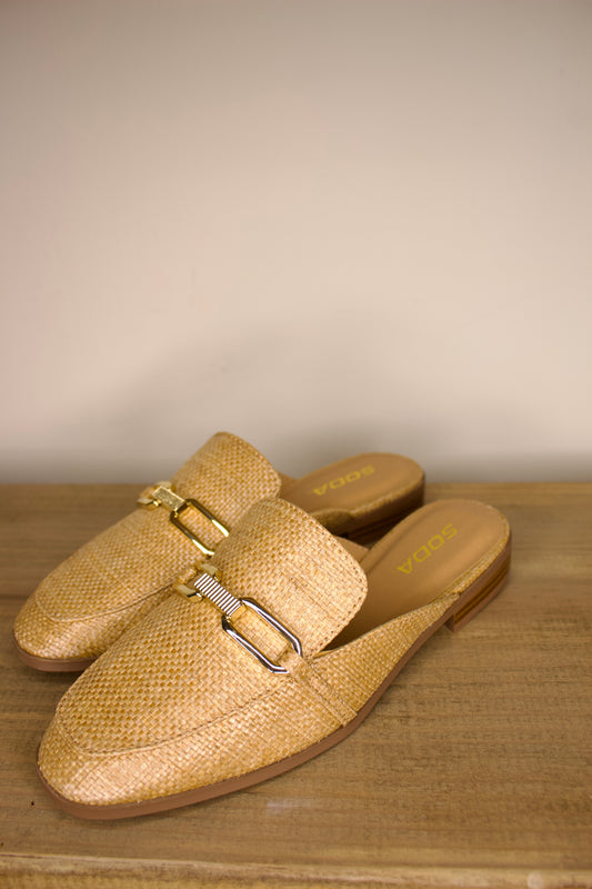 ELANOR FLAT