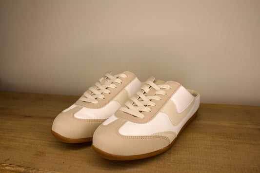 MAYLEE SNEAKER