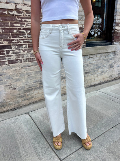 MILA JEANS