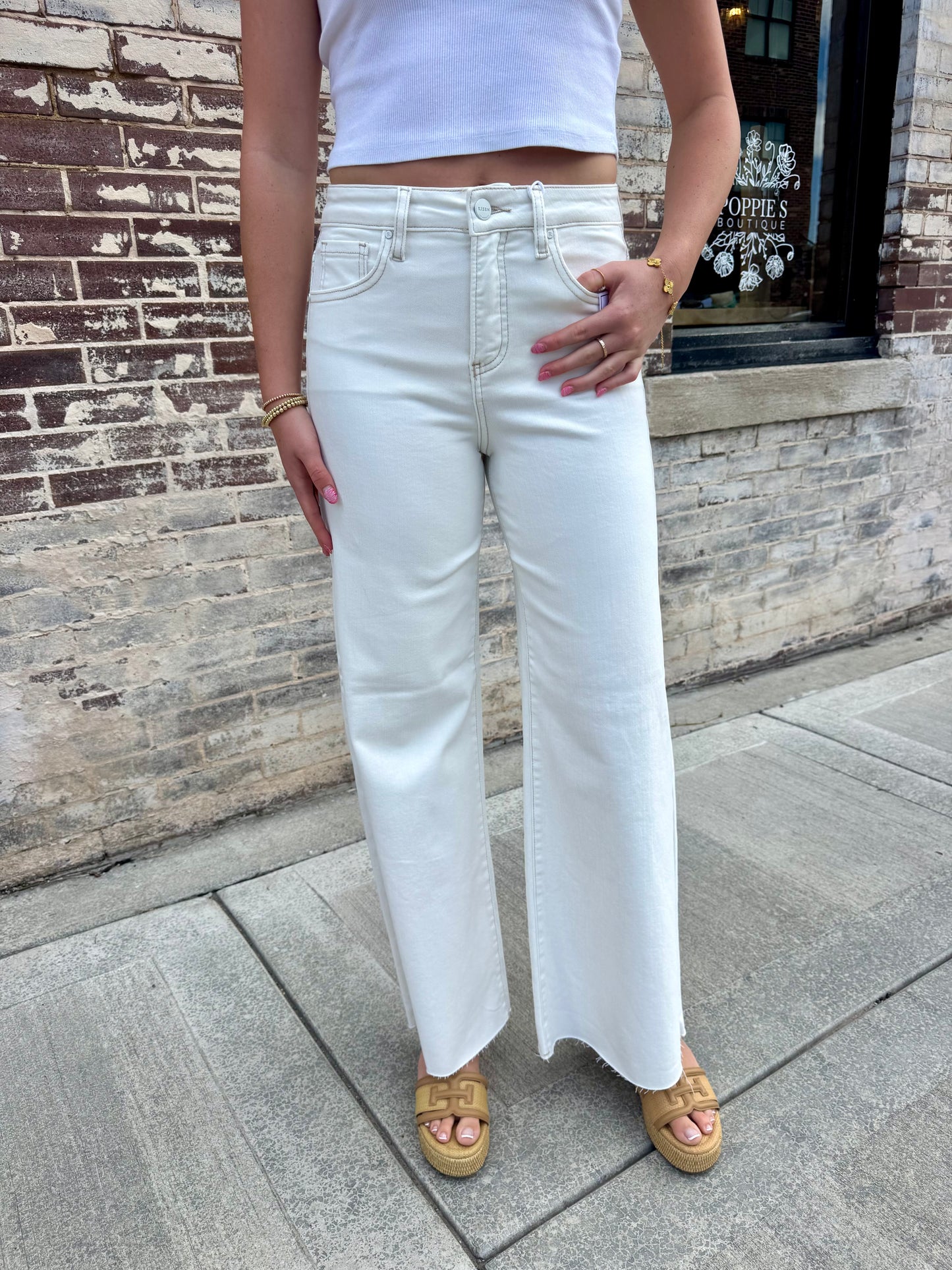 MILA JEANS