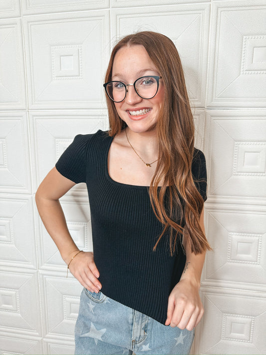 FEEL GOOD CROPPED SWEATER